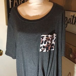 Women’s Plus Size Top